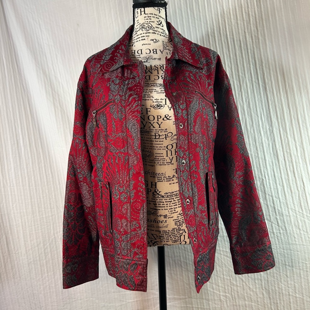 Chicos Size XL 3 Jacket Red Silver Black Abstract Design Snap Front w Pockets